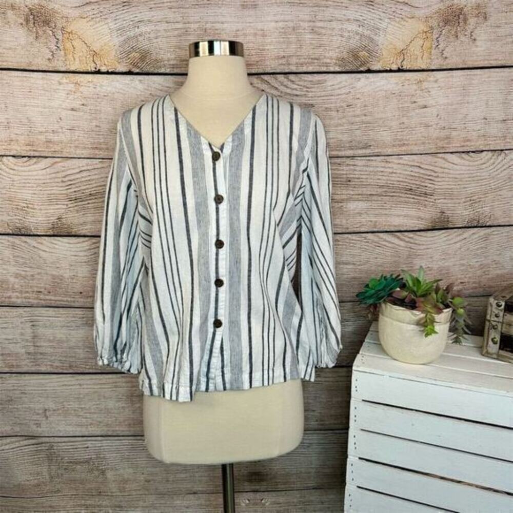 5/$25 LOFT Women's White Striped Button-Up Blouse Size S Long Sleeve V-Neck